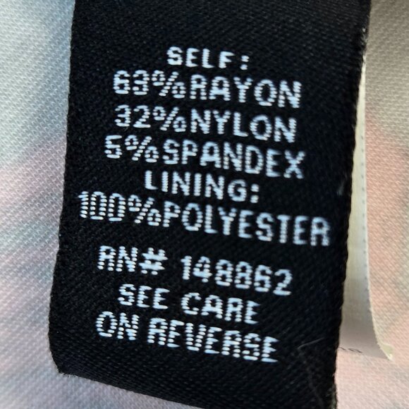 76-16 Torrid Black & Red Rose Halter Neck Knee length Skater Dress Size 14 - Picture 9 of 10